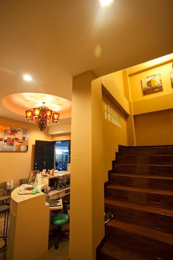 At Home At Chiang Mai Exterior photo